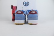 Nike SB Dunk Low Philadelphia Phillies