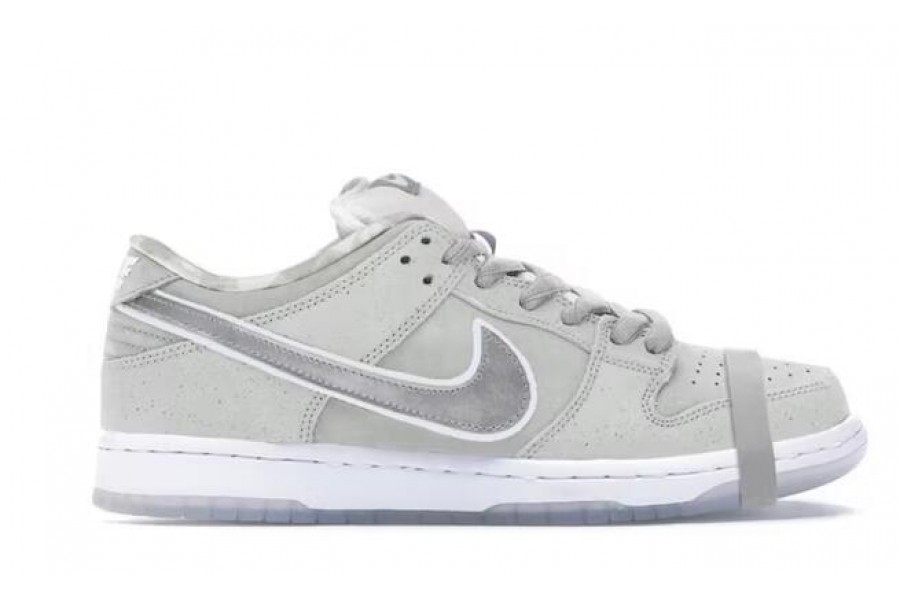 Nike SB Dunk Low White Lobster (Friends and Family)