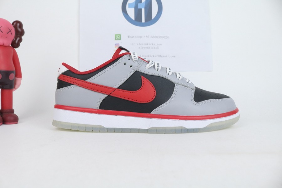 Dunk Low 'White Black Red'