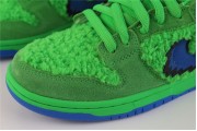 Nike SB Dunk Low Grateful Dead Bears Green