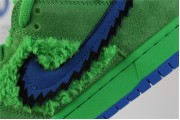 Nike SB Dunk Low Grateful Dead Bears Green