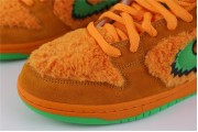 Nike SB Dunk Low Grateful Dead Bears Orange