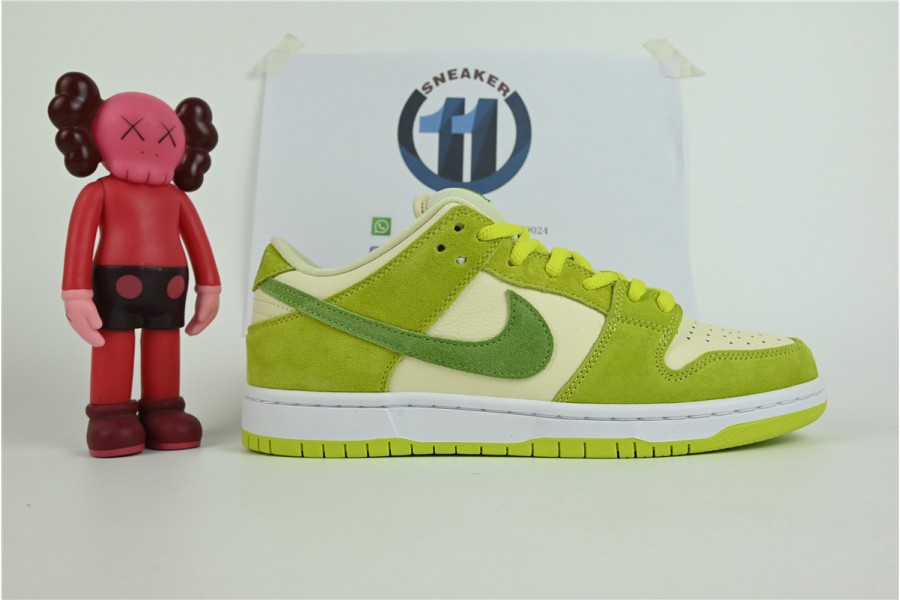 Nike SB Dunk Low "Green Apple