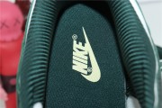 Nike Dunk Low Vintage Green