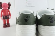 OFF-WHITE - Out Of Office 000 Low "White Green"