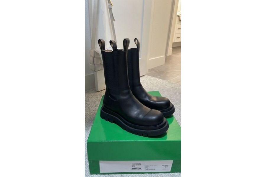 Bottega Veneta Chelsea boots