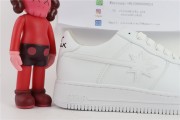 Star White sneaker