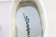 Star White sneaker