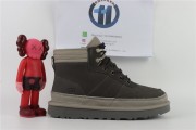 UGG Chukka Boot