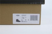 UGG black