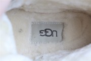 UGG Grey