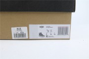 UGG Grey